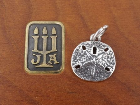 James Avery Sand Dollar Charm Sterling Silver 1 2  Small Retired CHS1891 Supply