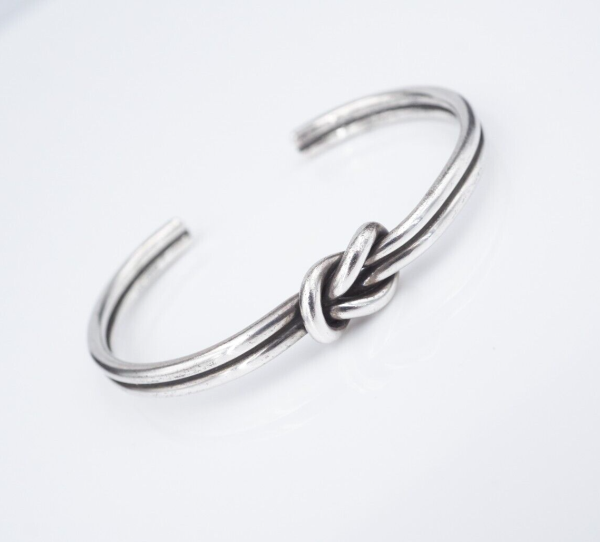 James Avery Lovers Knot Cuff Bangle Bracelet Sterling Silver Retired 7  BS2978 Online Sale