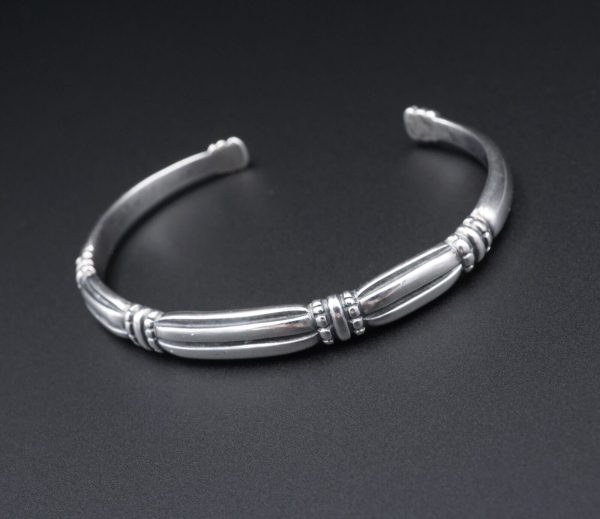 James Avery Thatch Cuff Bangle Bracelet Sterling Silver Retired 7  Medium BS2848 on Sale