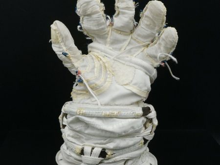 Astronaut Ed Lu NASA Space Shuttle Era Phase VI Glove Restraint Matched Pair EMU Online Hot Sale